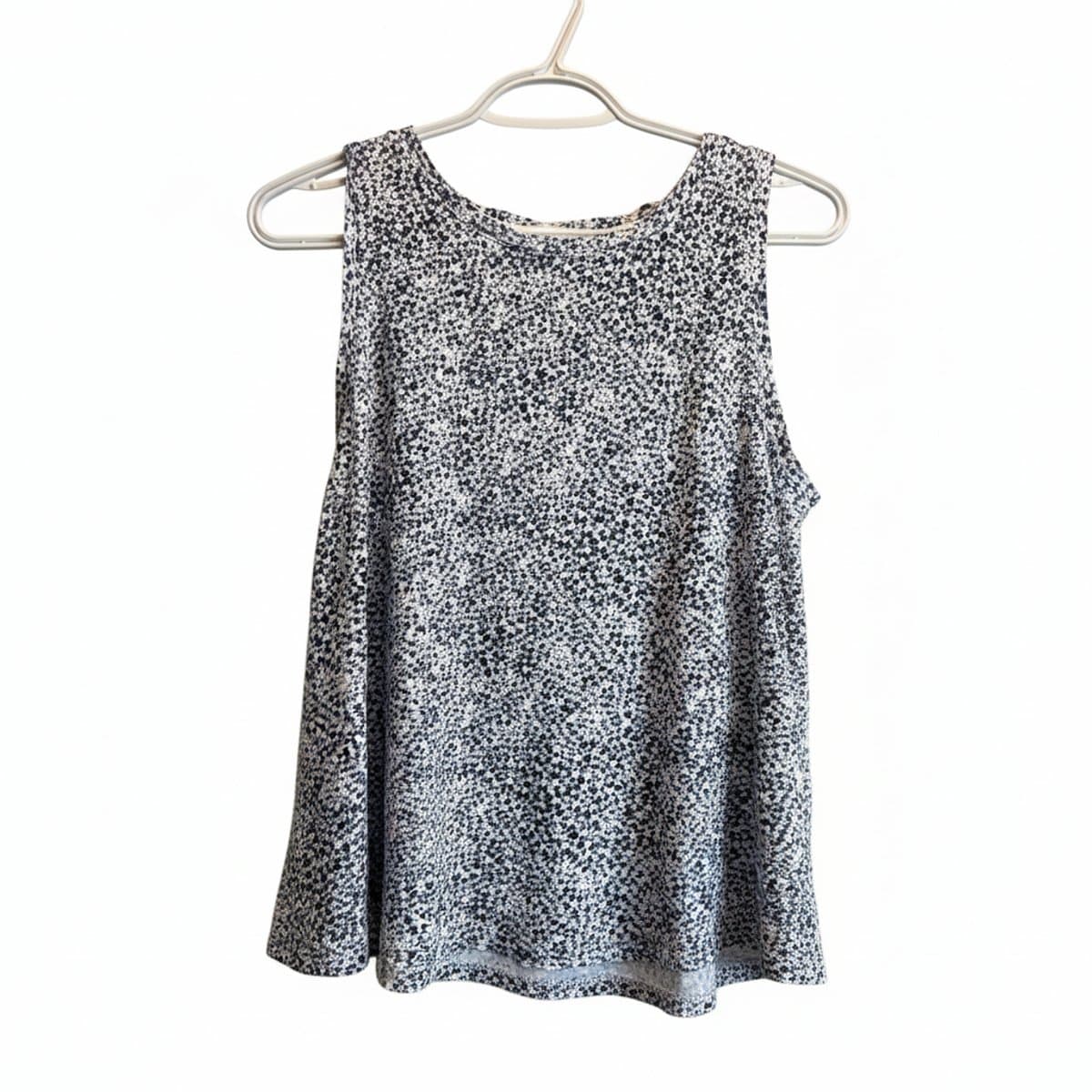 Effortless Navy & White Ditsy Floral Swing Tank