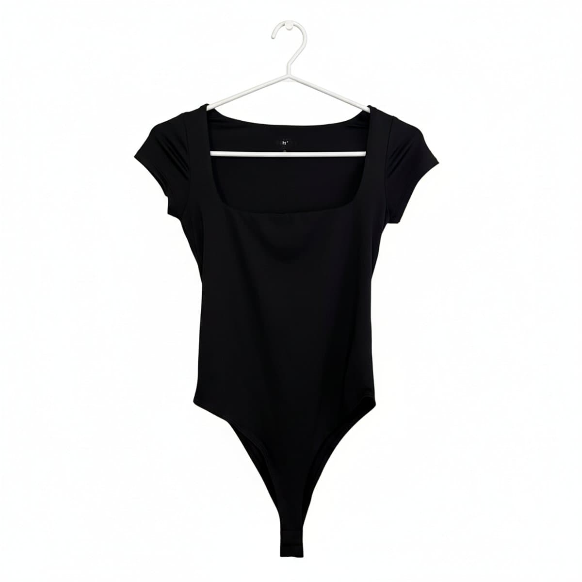 Aritzia Babaton Contour Square Neck Cap Sleeve Bodysuit in Black