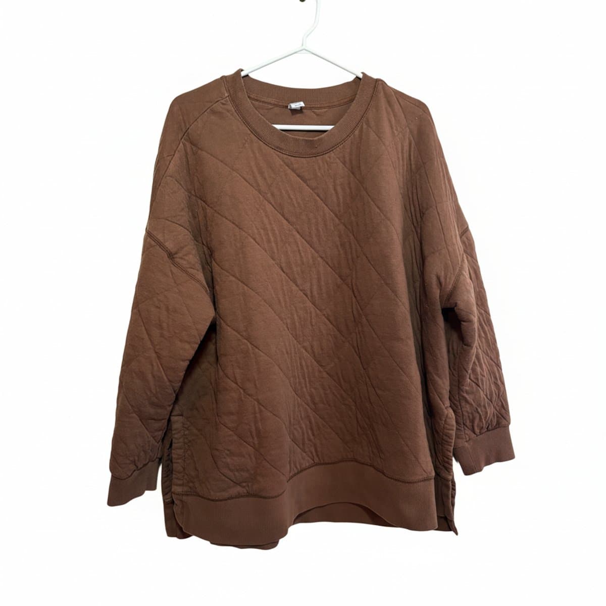 Earthy Chocolate Diamond-Quilted Oversized Crewneck Pullover