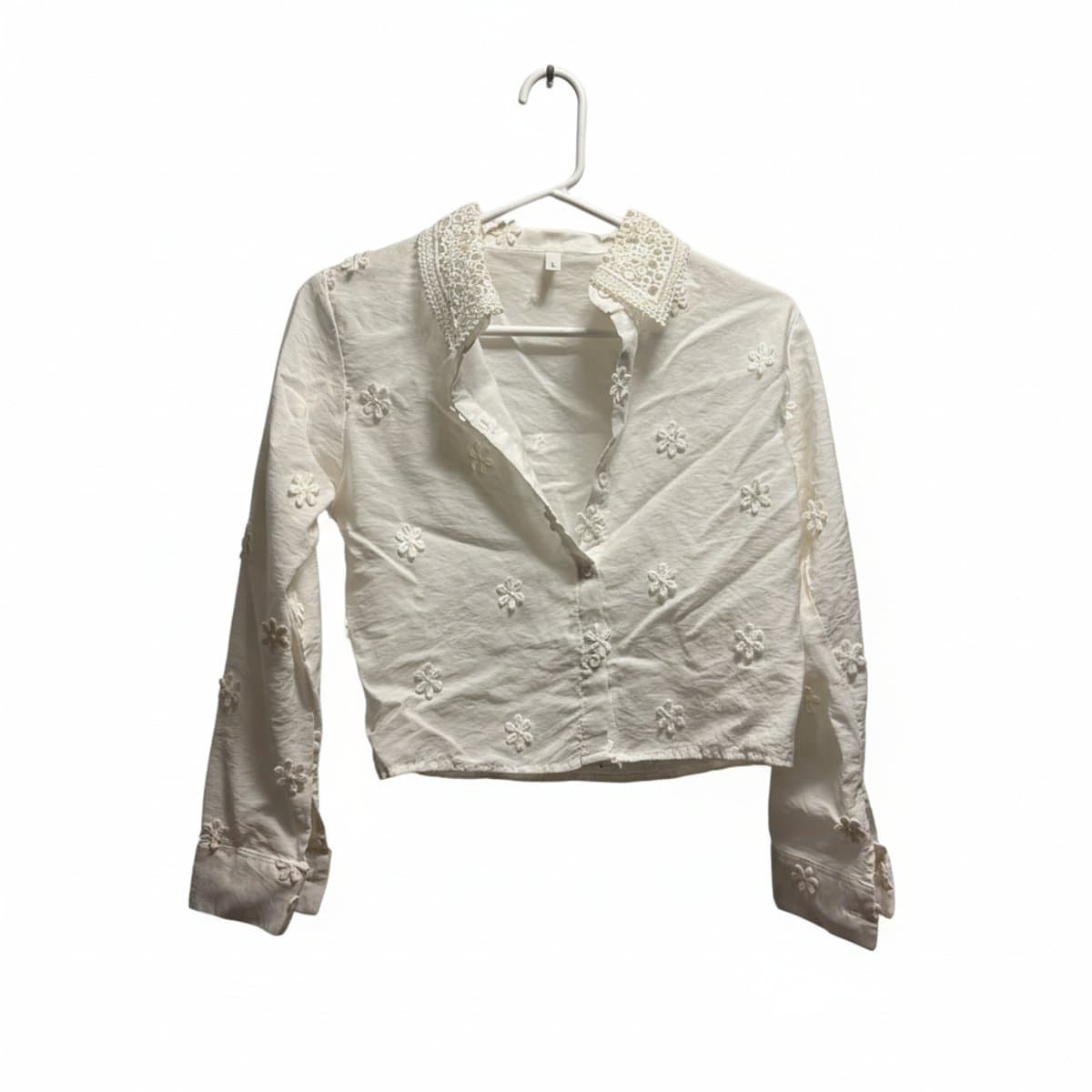 Inspired White Floral Embroidered Lace Collar Cropped Blouse