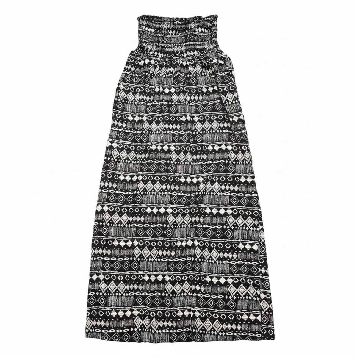 Boho Chic Monochrome Geo-Print Tube Maxi Dress
