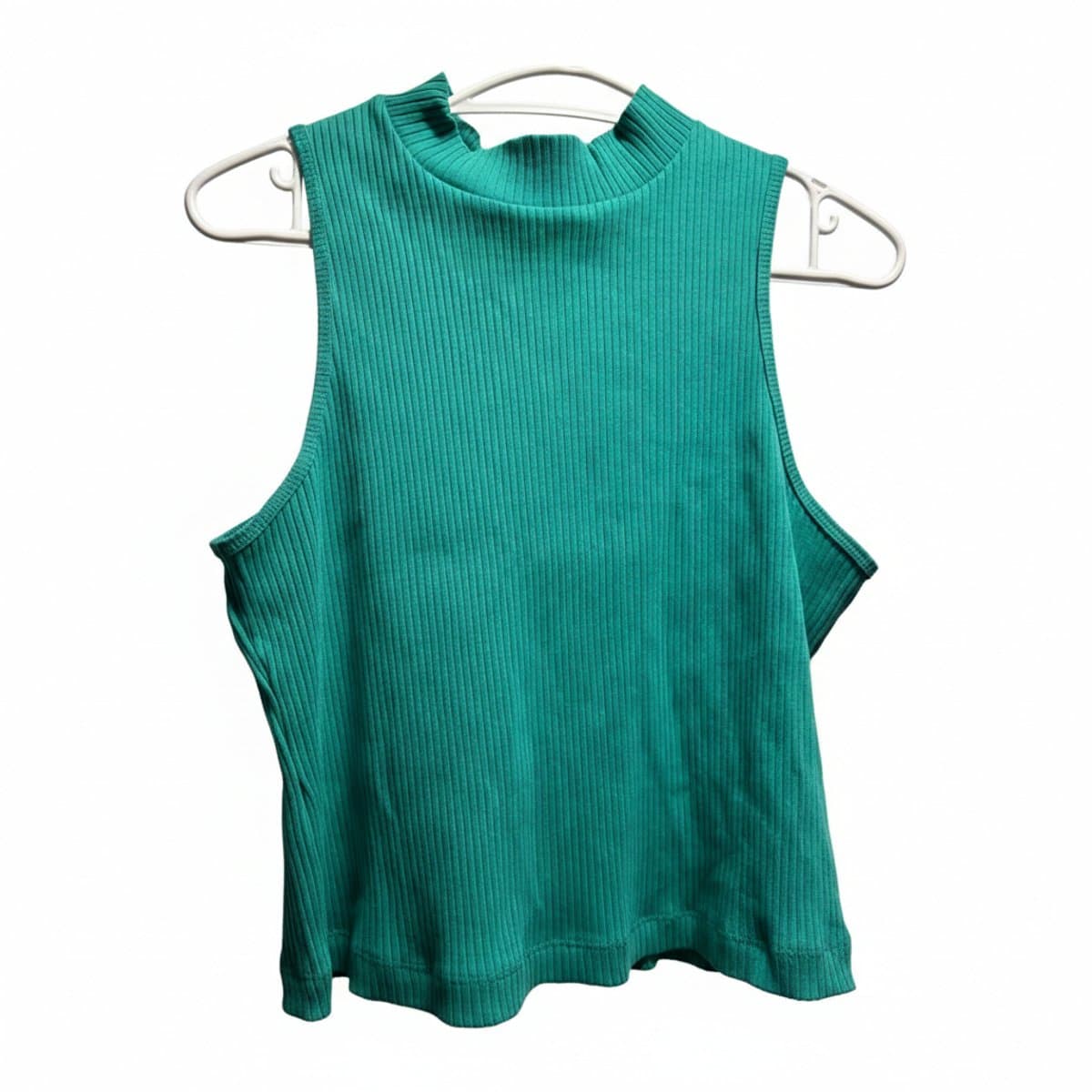 Vibrant Emerald Ribbed Mock-Neck Shell